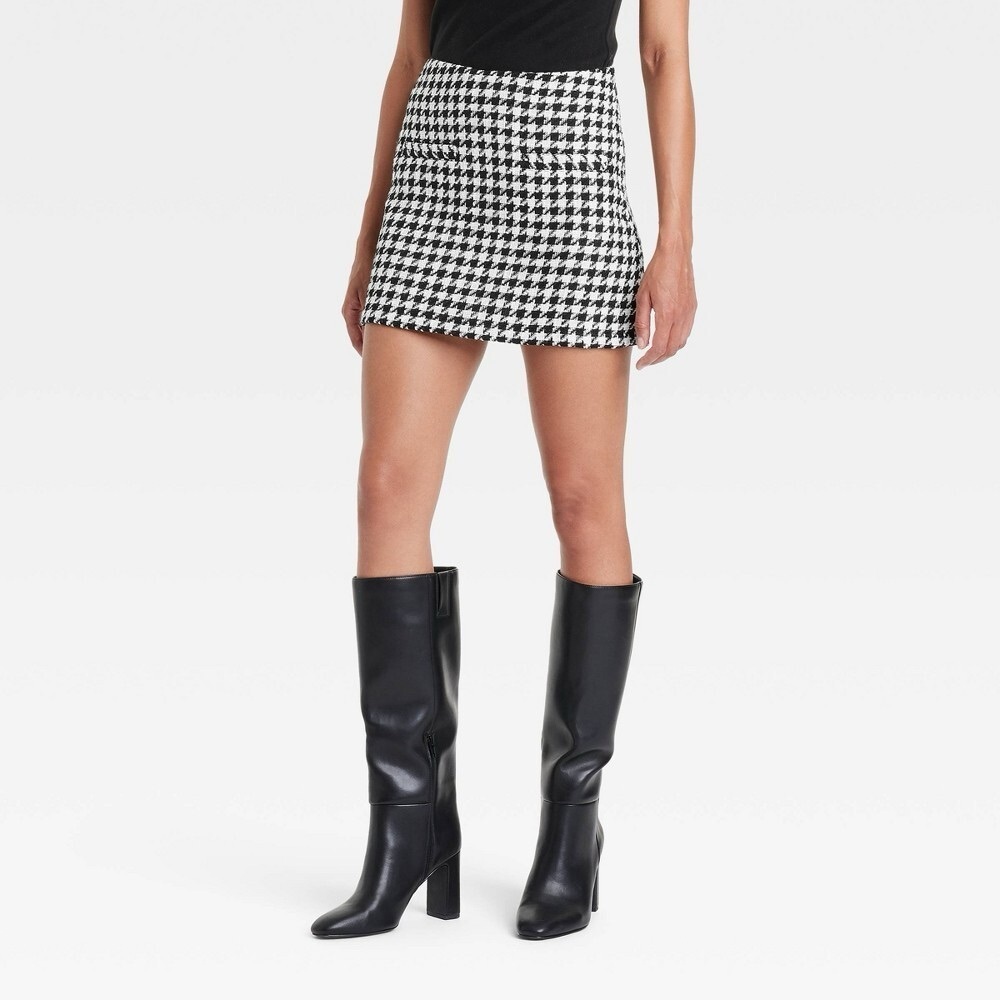 Houndstooth Mini Skirt